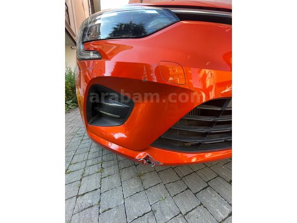 Sahibinden Renault Clio 1.0 TCe Touch 2023 Model 