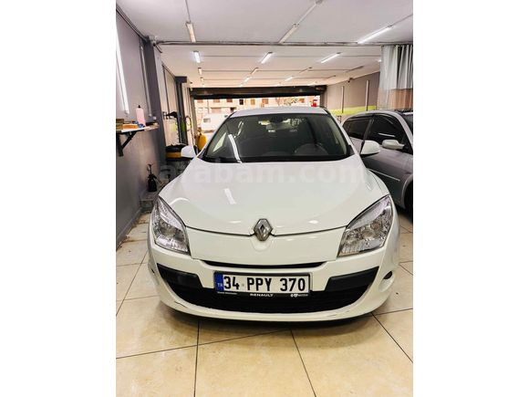 Masrafsız Aile Aracı | Otomatik Megane 1.5 dCi Dynamique