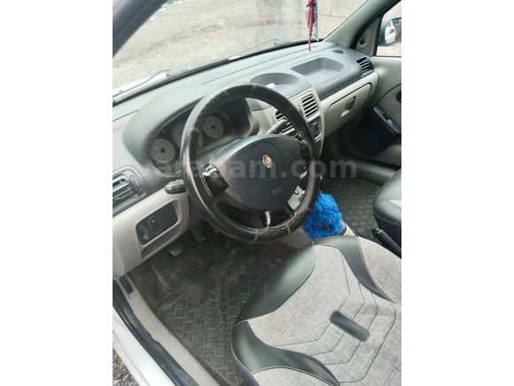 Sahibinden Renault Clio 1.5 dCi Alize 2006 Model  257.000 km Beyaz