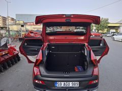 Sahibinden Hyundai Bayon 1.4 MPI Elite 2023 Model  41.000 km Kırmızı