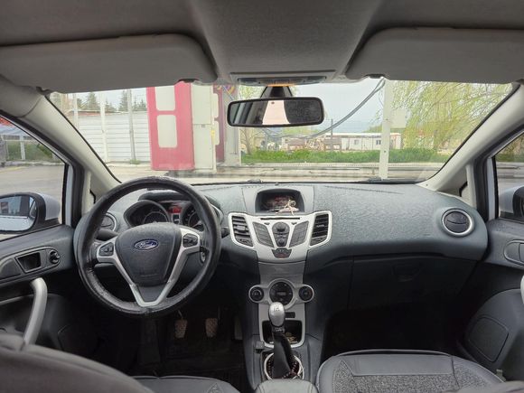 Sahibinden Ford Fiesta 1.4 Titanium 2011 Model