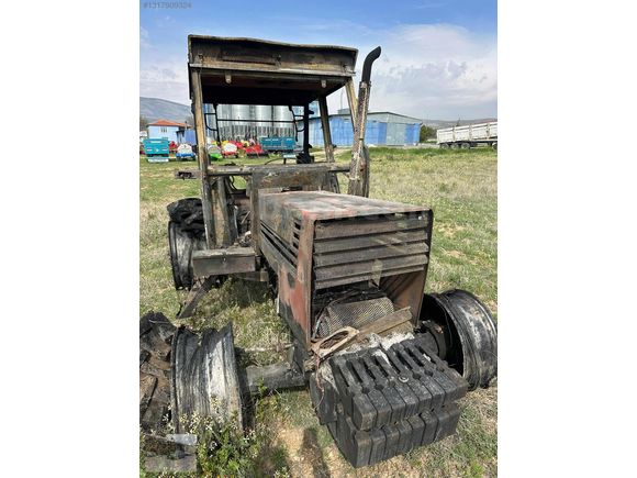 9080 Tümosan parça olarak satılık motor janzuman hidrolik sağlam
