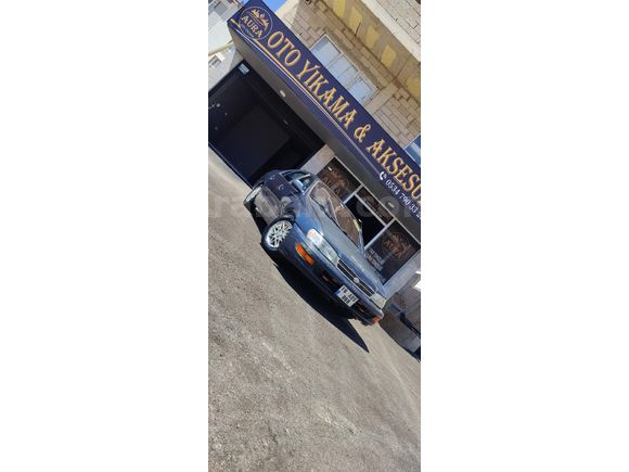 Sahibinden Toyota Corona 2.0 GLi 1999 Model  400.000 km Gri (metalik)