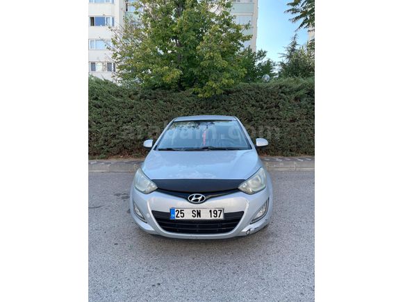 Sahibinden Hyundai i20 1.2 D-CVVT Sense 2014 Model