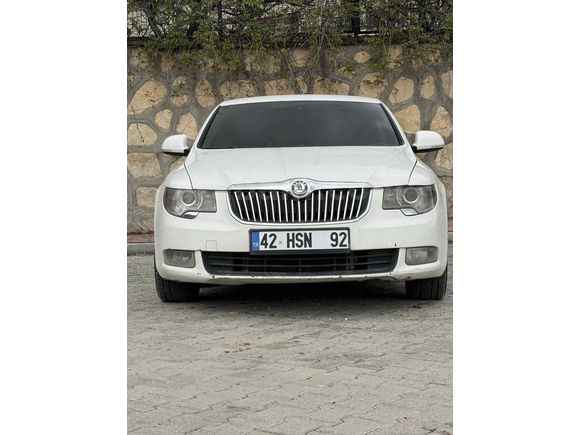 Sahibinden Skoda SuperB 1.6 TDI Comfort 2012 Model  225.000 km Beyaz
