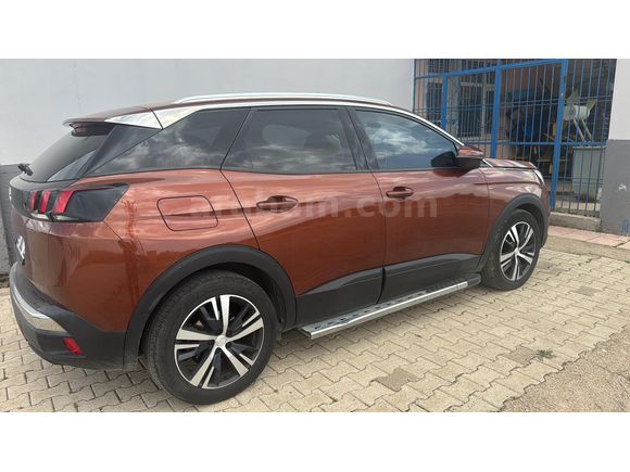 Sahibinden Peugeot 3008 1.5 BlueHDI Active Life Sky Pack 2020 Model  142.000 km Kahverengi