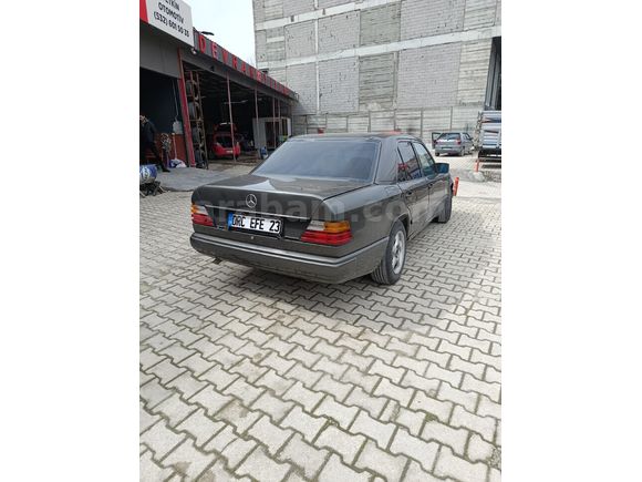 Galeriden Mercedes - Benz 300 E 1987 Model Elazığ