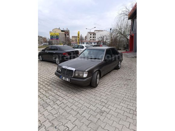 Galeriden Mercedes - Benz 300 E 1987 Model Elazığ