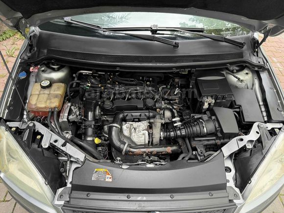 Sahibinden Ford Focus 1.6 TDCi Collection 2005 Model 