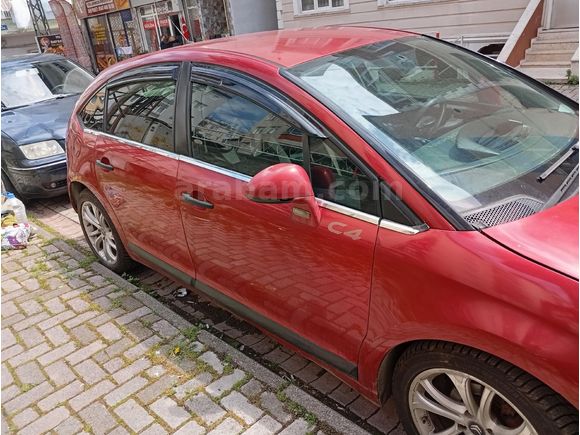 Sahibinden Citroen C4 1.4 SX 2006 Model  236.000 km Kırmızı