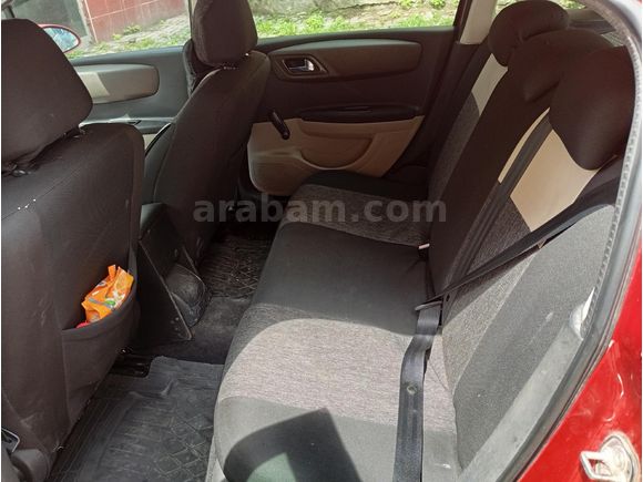 Sahibinden Citroen C4 1.4 SX 2006 Model  236.000 km Kırmızı
