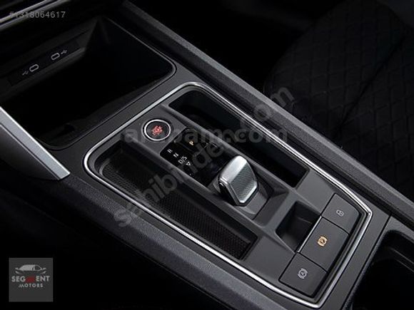 SEGMENT'den LEON/FR/PLUG-İN HYBRİD/204 BG./CAM TAVAN/FULLDONANIM