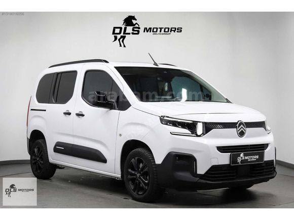DLS MOTORS'DAN 2025 1.5 BERLİNGO CAM TAVAN 25.000 KM OTOMATİK