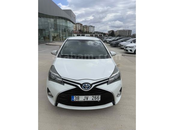 Sahibinden Toyota Yaris 1.5 Hybrid Cool 2017 Model 
