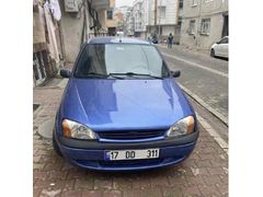 Sahibinden Ford Fiesta 1.25 Flair 2000 Model