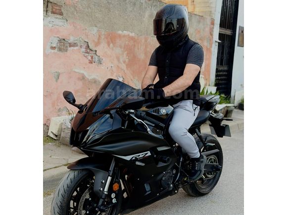 Sahibinden Yamaha R7