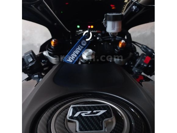 Sahibinden Yamaha R7