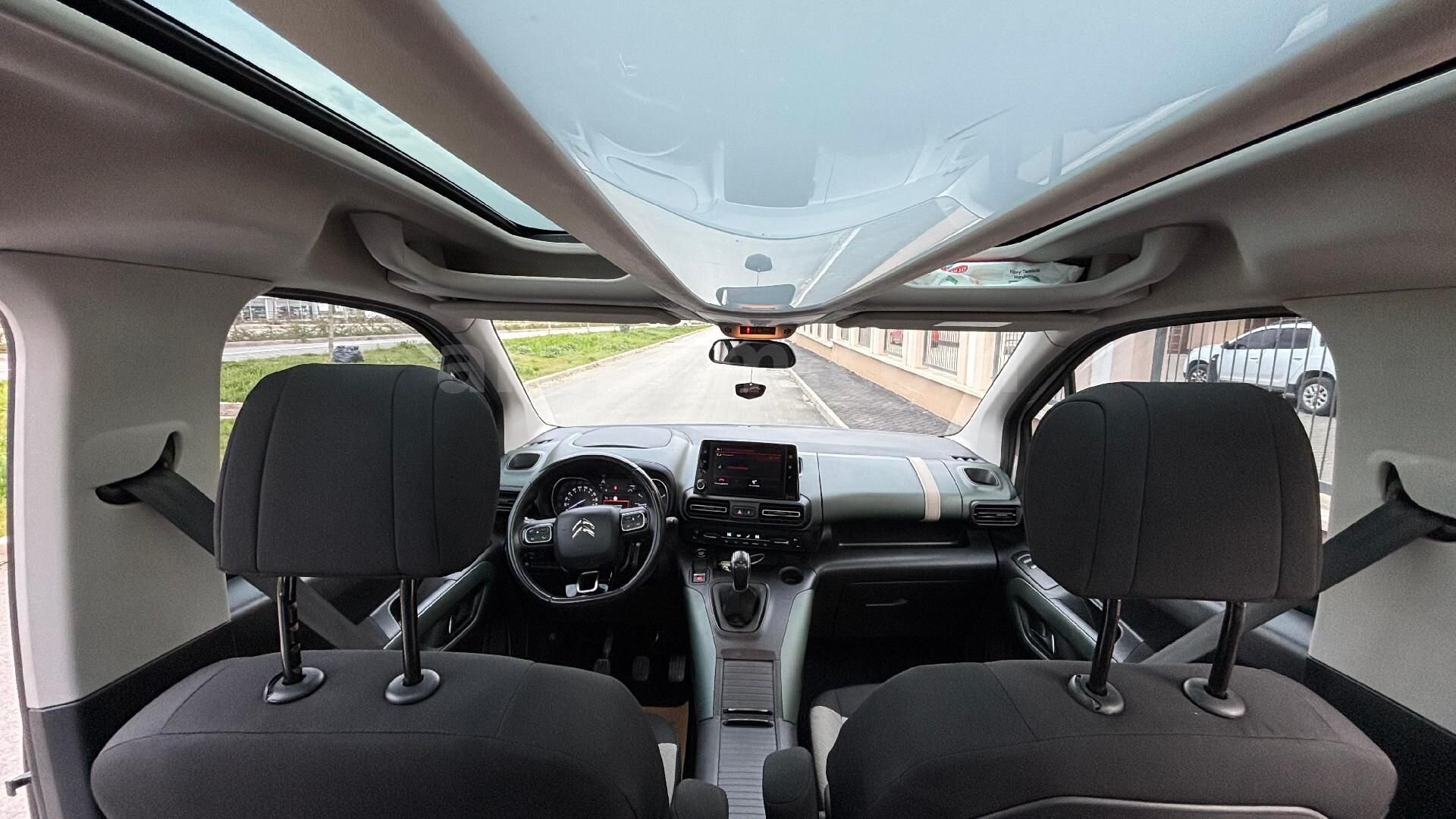 Sahibinden Citroen Berlingo 1.5 BlueHDI Shine 2019 Model Eskişehir 65.000 km Kahverengi 6