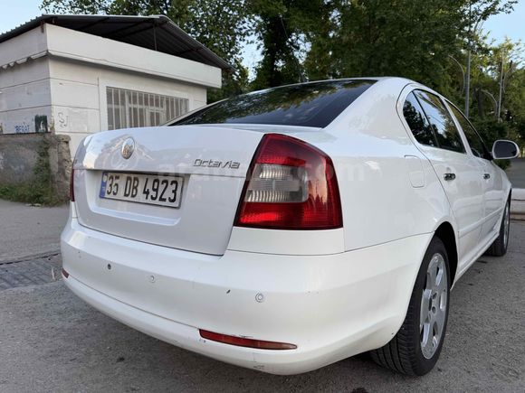 Sahibinden Skoda Octavia 1.6 TDI Ambiente ÇOK TEMİZ 2010 Model Diyarbakır