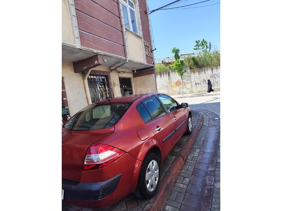 Sahibinden Renault Megane 1.5 dCi Dynamique 2004 Model