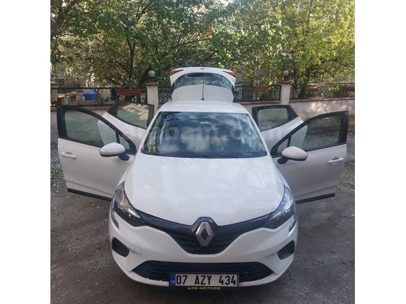 Sahibinden Renault Clio 1.0 SCe Joy 2022 Model