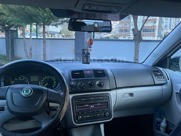 Sahibinden Skoda Fabia 1.2 Ambiente 2012 Model Gaziantep