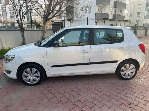 Sahibinden Skoda Fabia 1.2 Ambiente 2012 Model Gaziantep