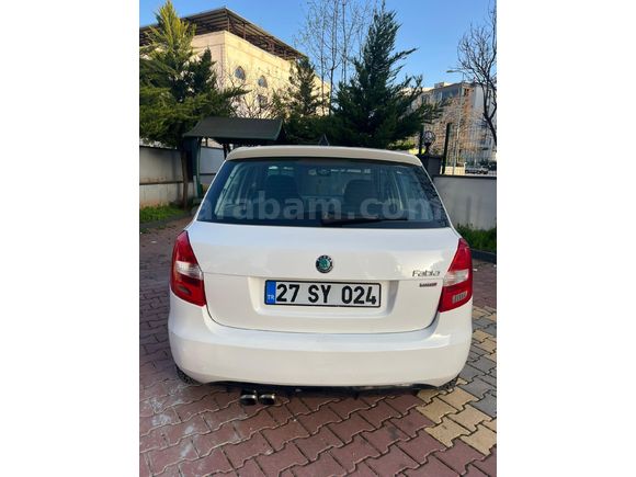 Sahibinden Skoda Fabia 1.2 Ambiente 2012 Model Gaziantep