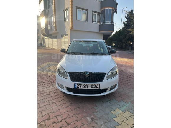 Sahibinden Skoda Fabia 1.2 Ambiente 2012 Model Gaziantep