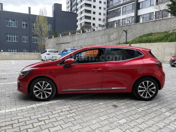 Sahibinden Renault Clio 1.0 TCe Icon  100 Bg 2020 Model Ankara 56000 km Alev Kırmızı