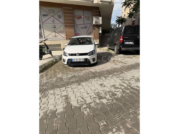 YAPILI YAKIŞIKLI  POLO