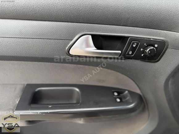 YSA AUTO'DAN VOLKSWAGEN CADDY 1.6TDI EMSALSİZ TEMİZLİKTE