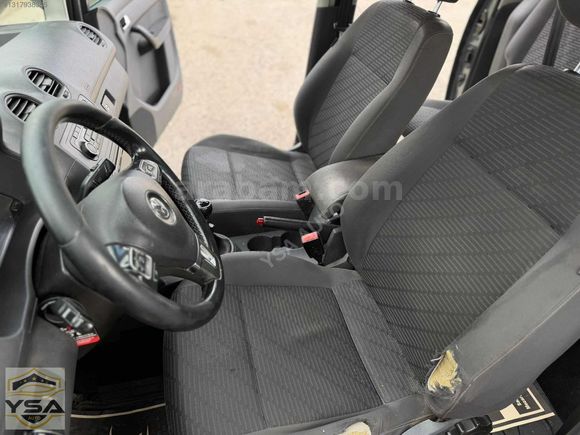 YSA AUTO'DAN VOLKSWAGEN CADDY 1.6TDI EMSALSİZ TEMİZLİKTE