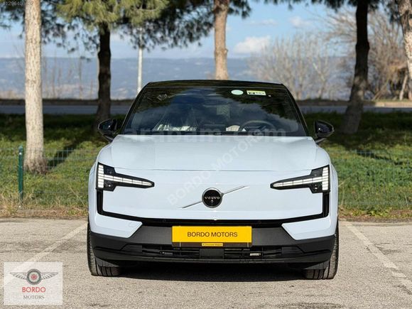 BORDO'DAN 2025 VOLVO EX30