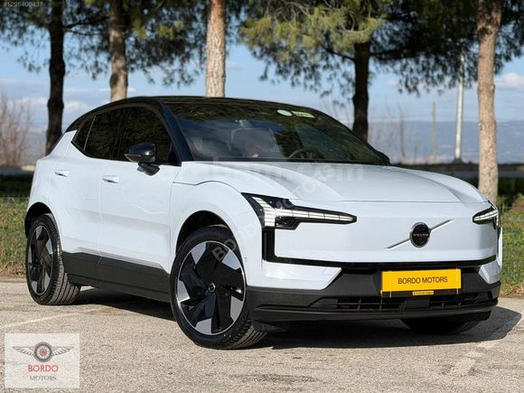 BORDO'DAN 2025 VOLVO EX30