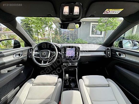 2025 MODEL VOLVO EX40 ULTRA RANGE 204 HP / BOYASIZ - DEĞİŞENSİZ