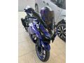 YAMAHA R25 MAVİ SAHNEDE