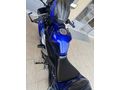 YAMAHA R25 MAVİ SAHNEDE