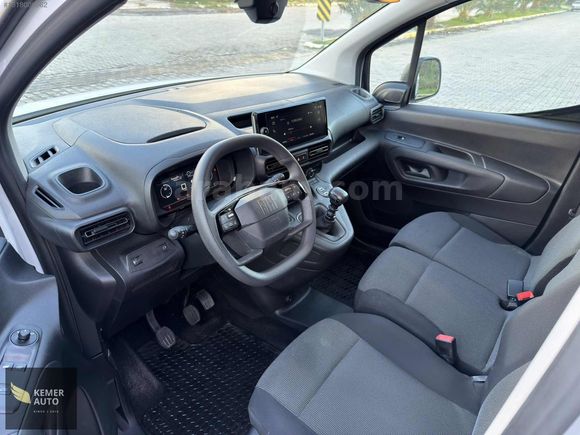 KEMER AUTO / 1.5 DOBLO MAXİ / 2+1 / SERVİS BAKIMLI / HATASIZ