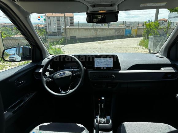 2025 Ford Tourneo Courier Titanium Hatasız