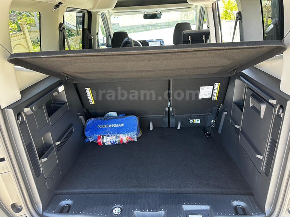 2025 Ford Tourneo Courier Titanium Hatasız