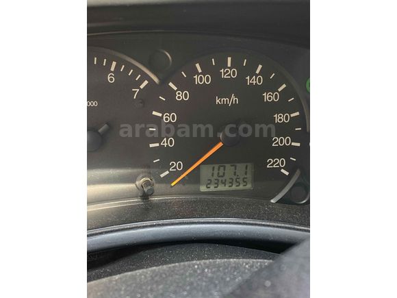 Sahibinden Ford Focus 1.6 Ambiente 2001 Model 