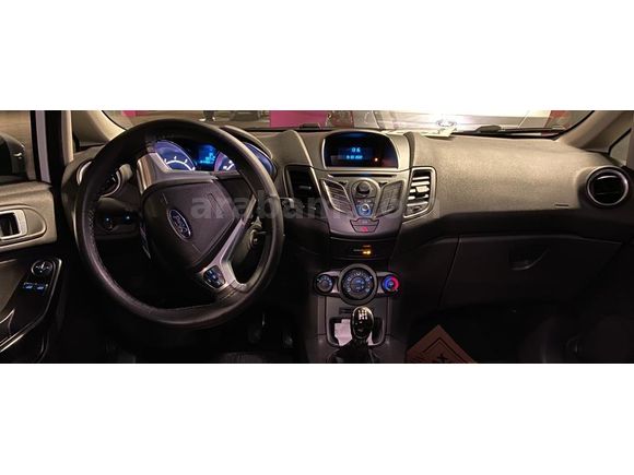 Öğretmenden Temiz Ford Fiesta 2013 Model
