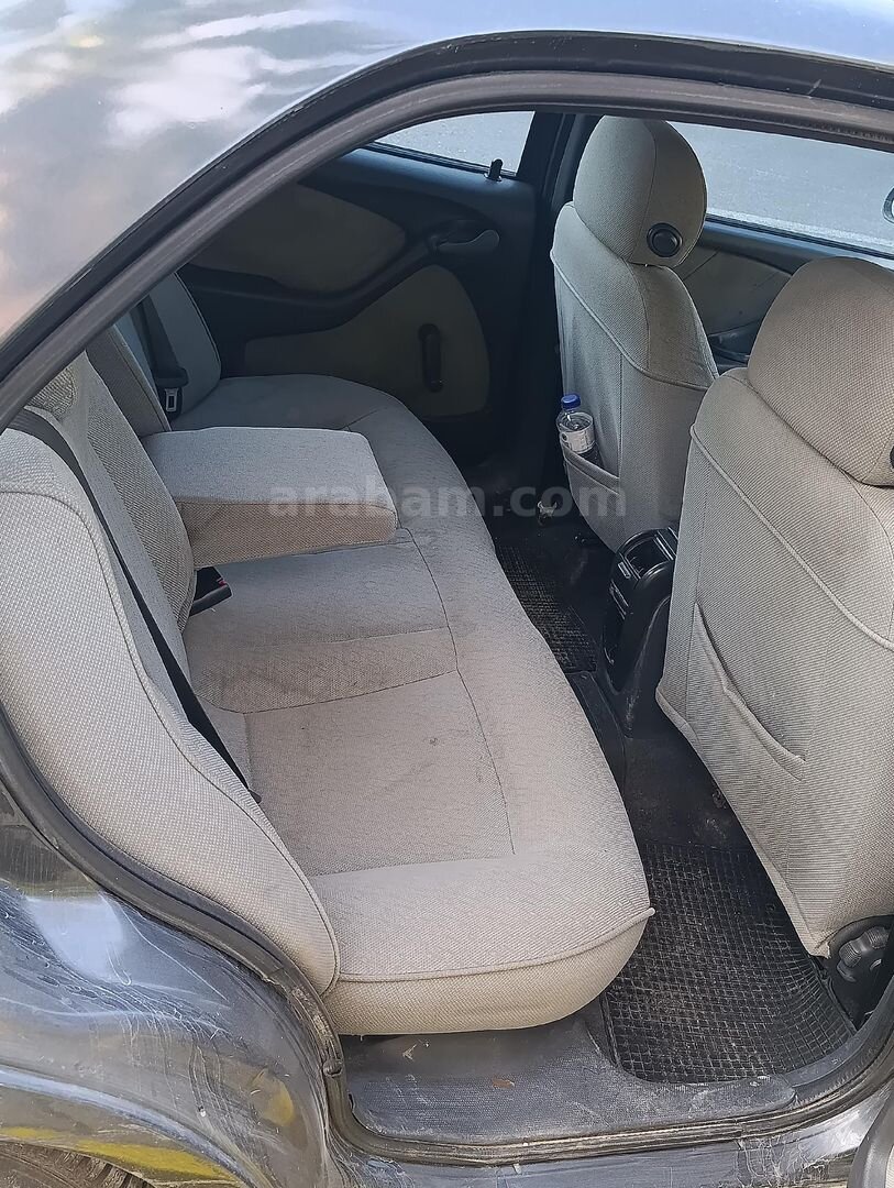 Sahibinden Fiat Marea 1.6 Liberty 2004 Model Manisa 268.000 km Füme 7