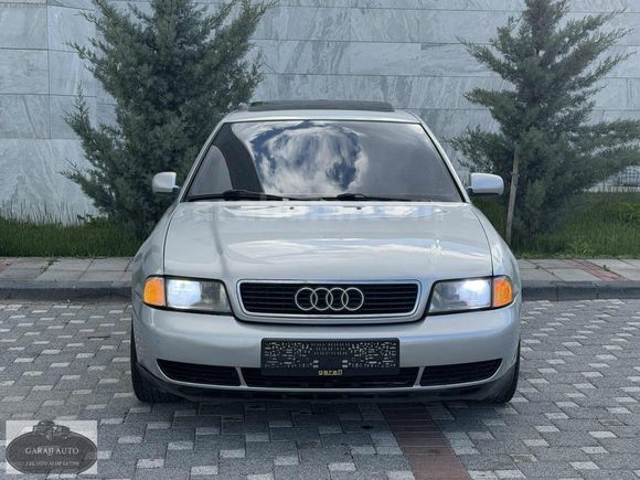 Garajj'dan Orjinal Arayanlara Özel AUDI A4 1.6 OTOMATİK !!!