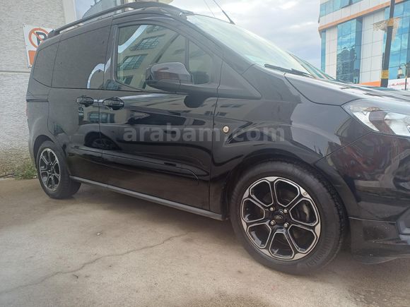 Sahibinden Ford Tourneo Courier 1.5 TDCi Journey Titanium Plus 2022 Model