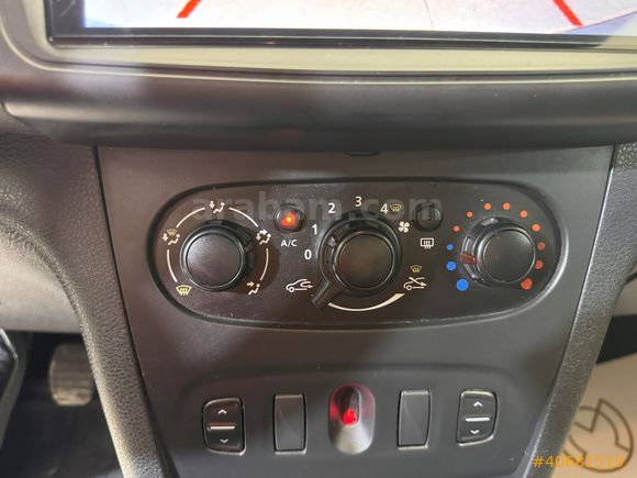 160BİN PEŞİNATLA SENETLE ÖDEME 109BİN KM KLİMA,G. GÖRÜŞ 1.5 DCI