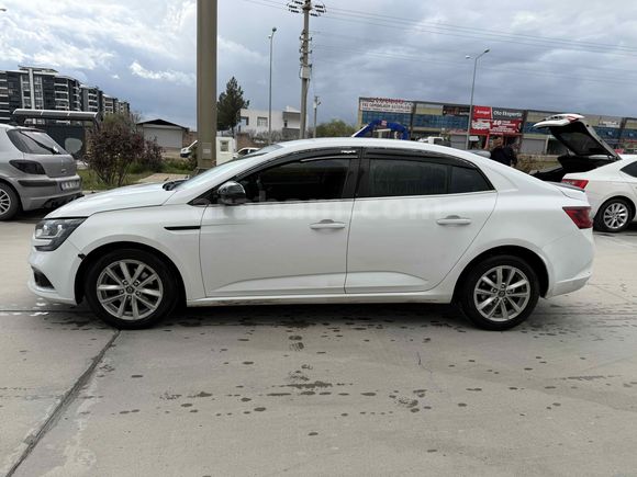 Sahibinden Renault Megane 1.5 dCi Touch Plus 2017 Model 