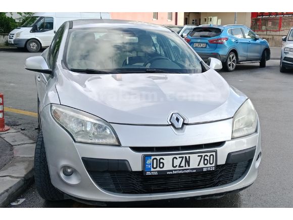 Sahibinden Renault Megane 1.5 dCi Expression 2011 Model