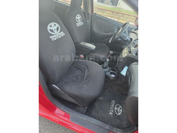 Sahibinden Toyota Yaris 1.3 Sol 2004 Model